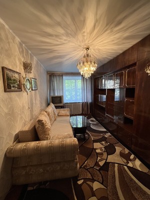 Продам трехкомнатную (3-комн.) квартиру, Генерала Хазова ул, 10А, Пушкин г
