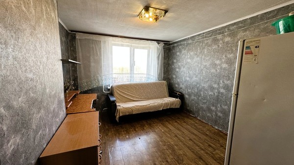 Продам комнату в 5-комн. квартире, Пограничная ул, 65, Южно-Сахалинск г
