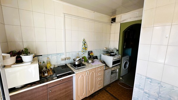 Продам комнату в 5-комн. квартире, Пограничная ул, 65, Южно-Сахалинск г