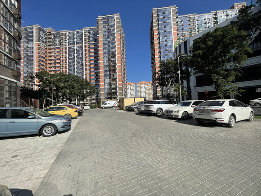 Продам однокомнатную (1-комн.) квартиру, Котанова ул, 4, Новороссийск г