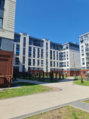 Продам двухкомнатную (2-комн.) квартиру (долевое), Героя России Катериничева ул, 7, Калининград г