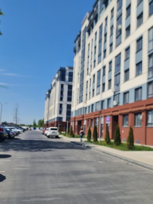 Продам двухкомнатную (2-комн.) квартиру (долевое), Героя России Катериничева ул, 7, Калининград г