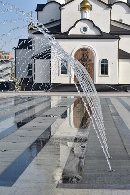 Продам двухкомнатную (2-комн.) квартиру, Крылова ул, 13к2, Анапа г