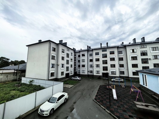 Продам двухкомнатную (2-комн.) квартиру, Маяковского ул, 1, Нарткала г