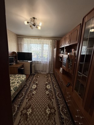 Продам комнату в 8-комн. квартире, Оренбургский Тракт ул, 2, Казань г