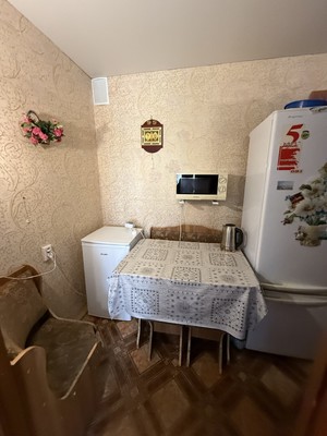 Продам комнату в 8-комн. квартире, Оренбургский Тракт ул, 2, Казань г
