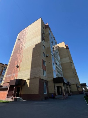 Продам трехкомнатную (3-комн.) квартиру, Прибрежный проезд, 12, Йошкар-Ола г