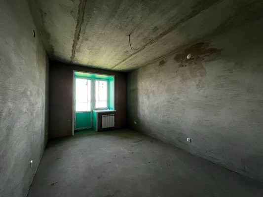 Продам трехкомнатную (3-комн.) квартиру, Прибрежный проезд, 12, Йошкар-Ола г