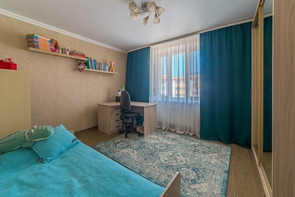 Продам двухкомнатную (2-комн.) квартиру, Центральная ул, 16, Засечное с