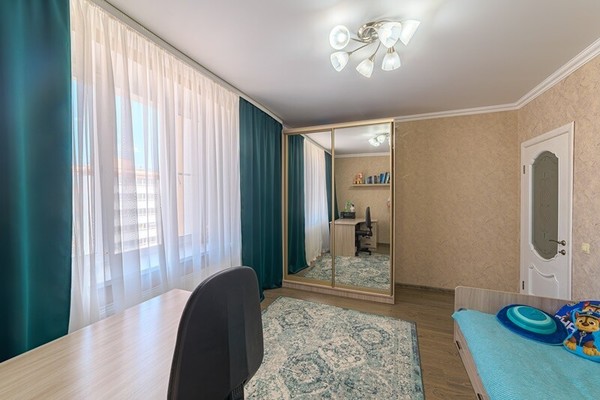 Продам двухкомнатную (2-комн.) квартиру, Центральная ул, 16, Засечное с
