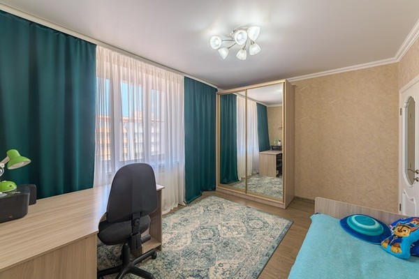 Продам двухкомнатную (2-комн.) квартиру, Центральная ул, 16, Засечное с