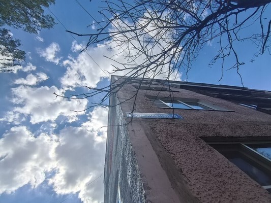 Продам двухкомнатную (2-комн.) квартиру, Космонавтов ул, 8, Юрово д