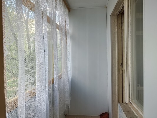 Продам двухкомнатную (2-комн.) квартиру, Космонавтов ул, 8, Юрово д