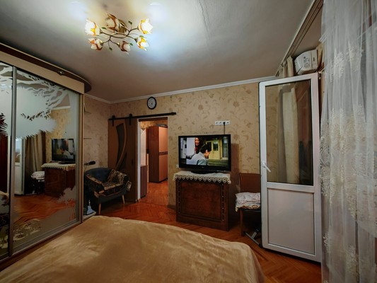 Продам двухкомнатную (2-комн.) квартиру, Вишневая ул, 4, Верхний Юрт с