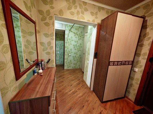Продам двухкомнатную (2-комн.) квартиру, Вишневая ул, 4, Верхний Юрт с