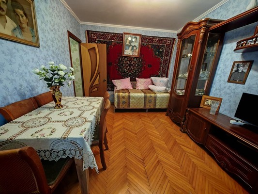 Продам двухкомнатную (2-комн.) квартиру, Вишневая ул, 4, Верхний Юрт с