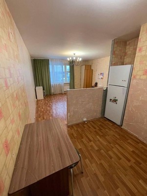 Продам однокомнатную (1-комн.) квартиру, Восточный мкр, 1, Октябрьский рп