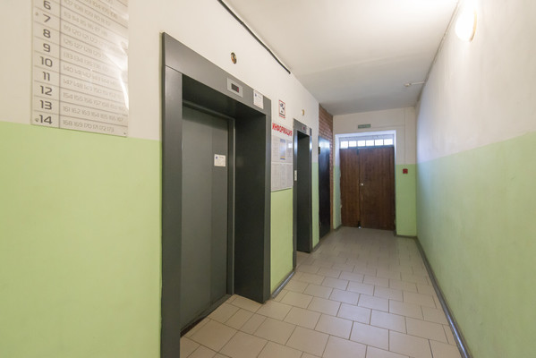Продам двухкомнатную (2-комн.) квартиру, Орбитальная ул, 70/3, Ростов-на-Дону г