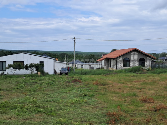 Продам участок 7 соток, ИЖС, Тихая ул, 5, Горячий Ключ г, 0 км от города