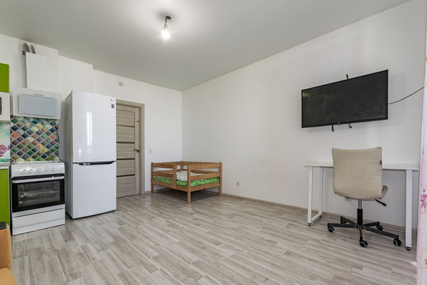 Продам однокомнатную (1-комн.) квартиру, Крауля ул, 168кб, Екатеринбург г