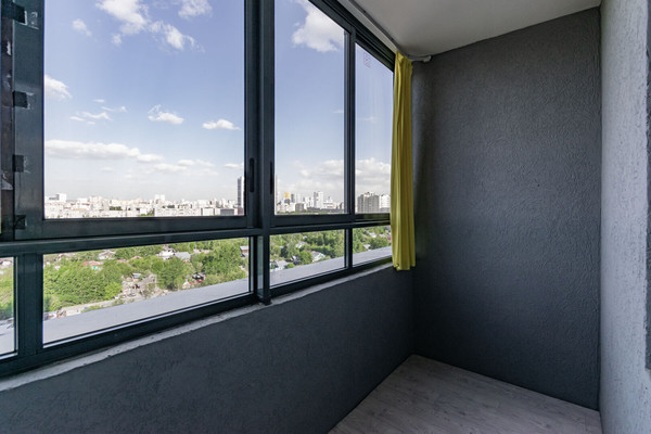 Продам однокомнатную (1-комн.) квартиру, Крауля ул, 168кб, Екатеринбург г