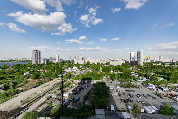 Продам однокомнатную (1-комн.) квартиру, Крауля ул, 168кб, Екатеринбург г