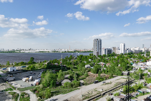 Продам однокомнатную (1-комн.) квартиру, Крауля ул, 168кб, Екатеринбург г
