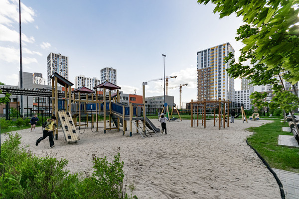 Продам однокомнатную (1-комн.) квартиру, Крауля ул, 168кб, Екатеринбург г