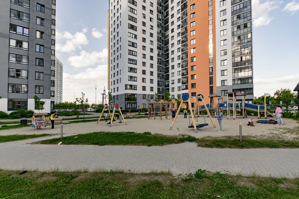 Продам однокомнатную (1-комн.) квартиру, Крауля ул, 168кб, Екатеринбург г