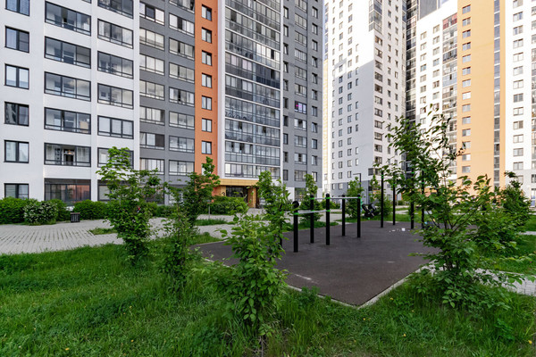 Продам однокомнатную (1-комн.) квартиру, Крауля ул, 168кб, Екатеринбург г