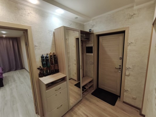 Продам двухкомнатную (2-комн.) квартиру, Баулинская (Новые Островцы мкр) ул, 11, Островцы д