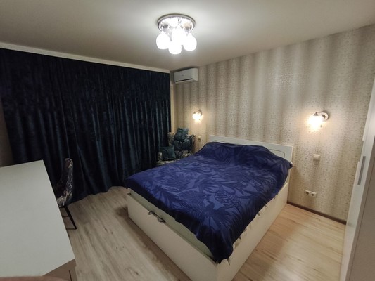 Продам двухкомнатную (2-комн.) квартиру, Баулинская (Новые Островцы мкр) ул, 11, Островцы д