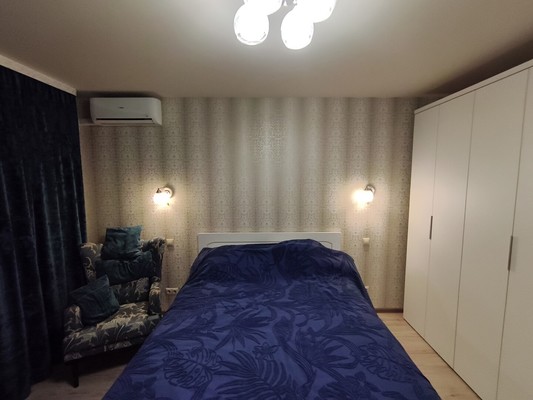 Продам двухкомнатную (2-комн.) квартиру, Баулинская (Новые Островцы мкр) ул, 11, Островцы д