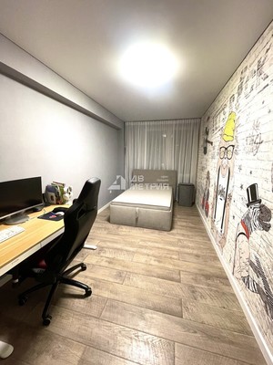 Продам трехкомнатную (3-комн.) квартиру, Пограничная ул, 55а, Южно-Сахалинск г