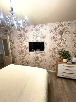 Продам трехкомнатную (3-комн.) квартиру, Пограничная ул, 55а, Южно-Сахалинск г
