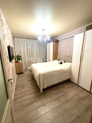 Продам трехкомнатную (3-комн.) квартиру, Пограничная ул, 55а, Южно-Сахалинск г
