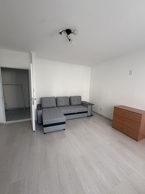 Продам двухкомнатную (2-комн.) квартиру, Березовая ул, 18, Видное г