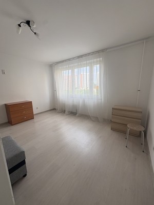 Продам двухкомнатную (2-комн.) квартиру, Березовая ул, 18, Видное г