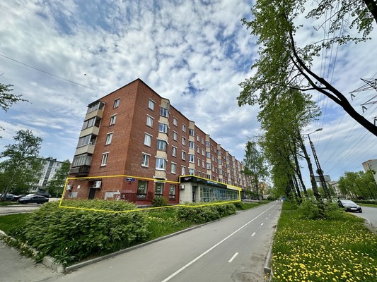 Продам коммерческое помещение 549,7 м2, Октябрьский (Октябрьский р-н) пр-кт, 1, Петрозаводск г