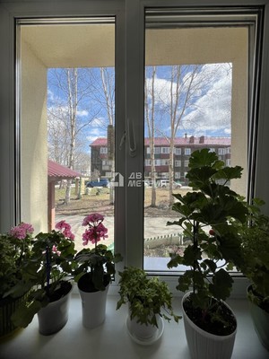 Продам двухкомнатную (2-комн.) квартиру, 2-я Красносельская ул, 8, Южно-Сахалинск г