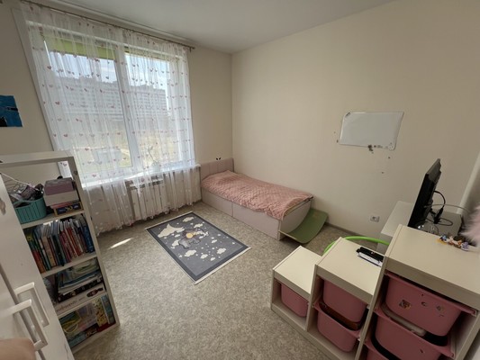Продам двухкомнатную (2-комн.) квартиру, Ленина ул, 569А, Южно-Сахалинск г