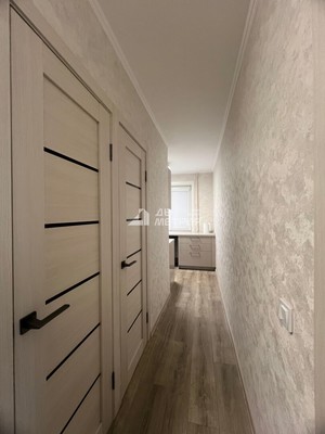 Продам трехкомнатную (3-комн.) квартиру, Ленина ул, 184, Южно-Сахалинск г