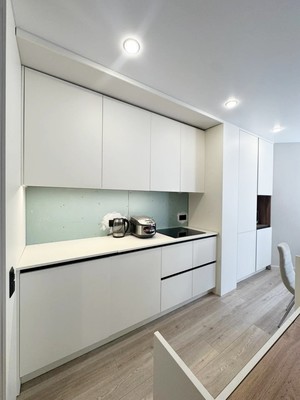 Продам трехкомнатную (3-комн.) квартиру, Четаева ул, 56к18, Казань г
