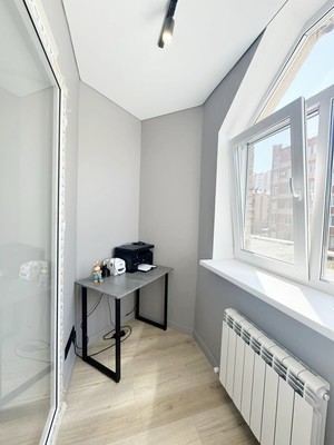 Продам трехкомнатную (3-комн.) квартиру, Четаева ул, 56к18, Казань г