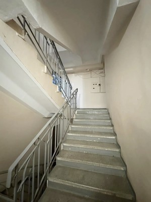 Продам трехкомнатную (3-комн.) квартиру, Четаева ул, 56к18, Казань г