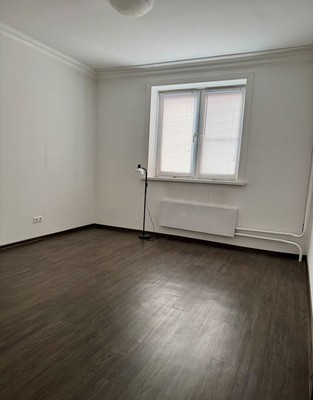 Продам трехкомнатную (3-комн.) квартиру, 60 лет Победы ул, 10а, Октябрьский рп