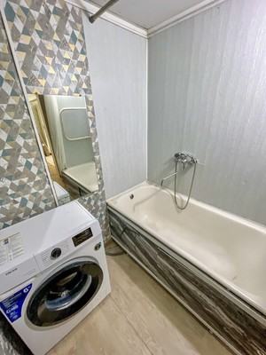 Продам двухкомнатную (2-комн.) квартиру, 1-й Микрорайон ул, 46, Эльбан рп