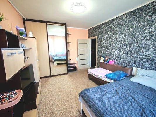 Продам однокомнатную (1-комн.) квартиру, Невельская ул, 5б, Троицкое с