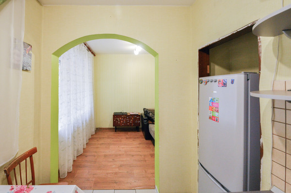 Продам двухкомнатную (2-комн.) квартиру, 2-й Римского-Корсакова пер, 11, Новосибирск г