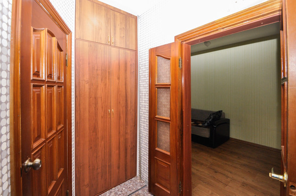 Продам двухкомнатную (2-комн.) квартиру, 2-й Римского-Корсакова пер, 11, Новосибирск г
